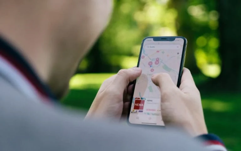 Apple Maps Header